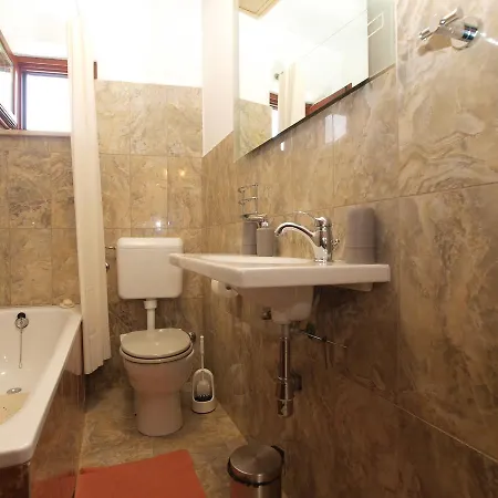 Apartment Orieta 1589